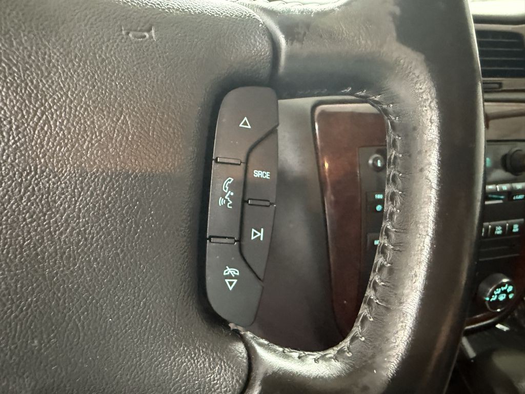 2011 Chevrolet Impala Image 14