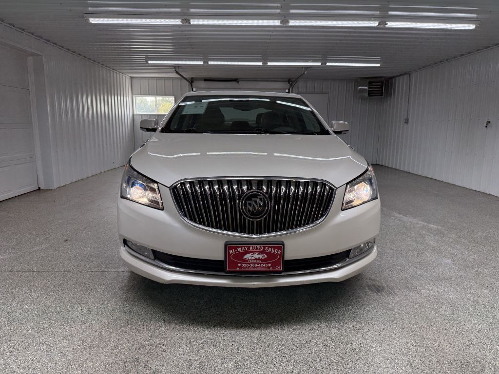 2014 Buick Lacrosse Image 2