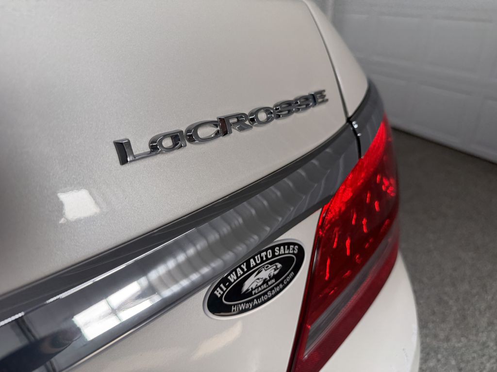 2014 Buick Lacrosse Image 8