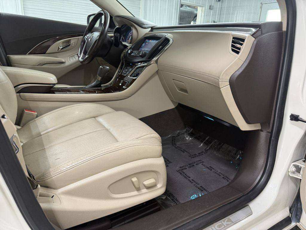 2014 Buick Lacrosse Image 31