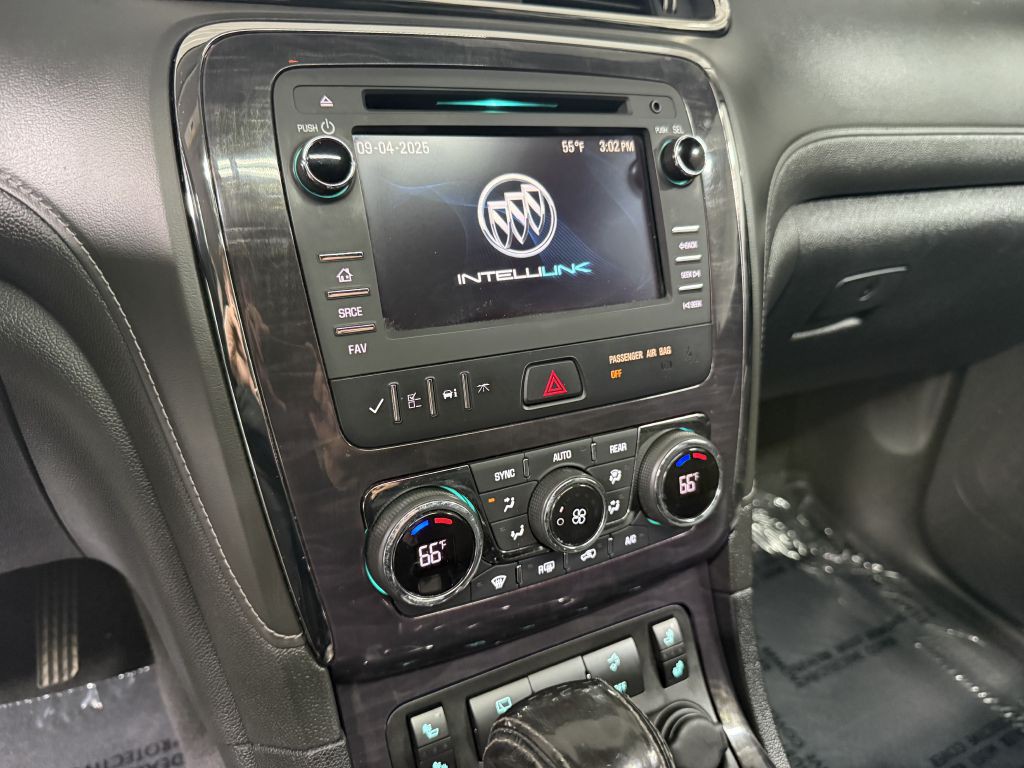 2017 Buick Enclave Image 17