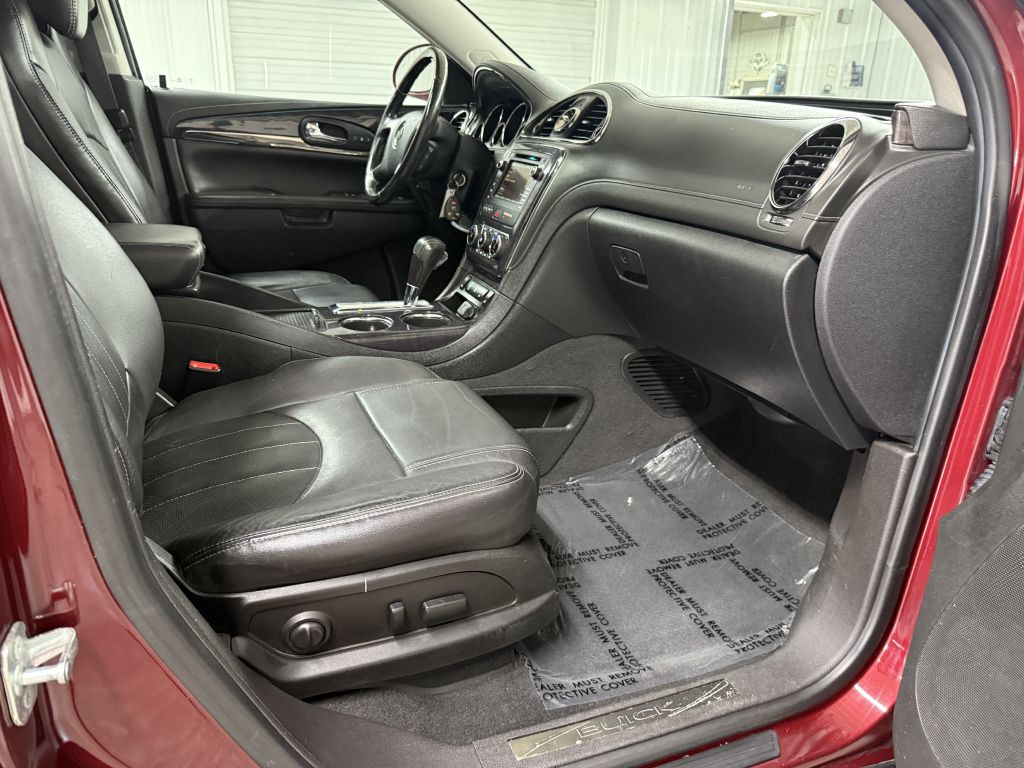2017 Buick Enclave Image 34