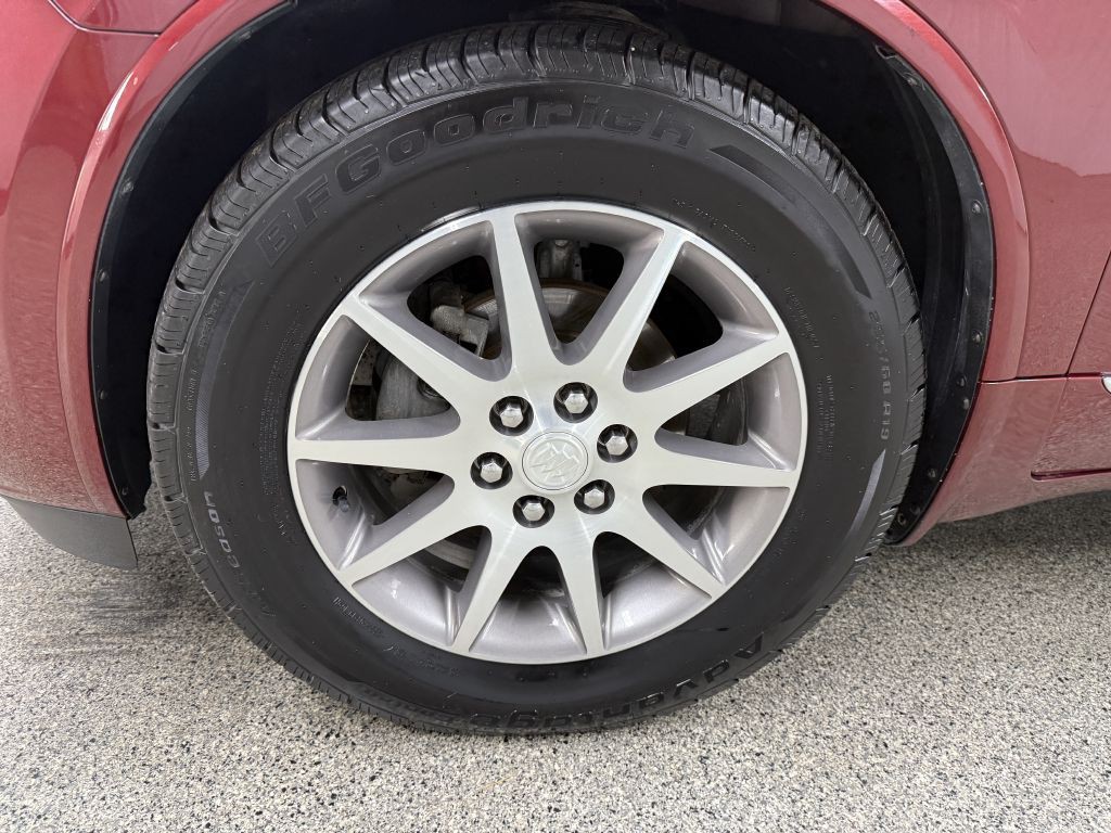 2017 Buick Enclave Image 36