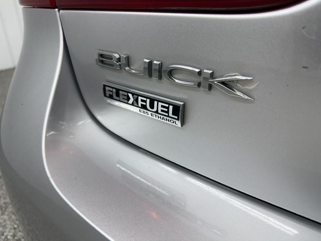 2009 Buick Lucerne Image 7