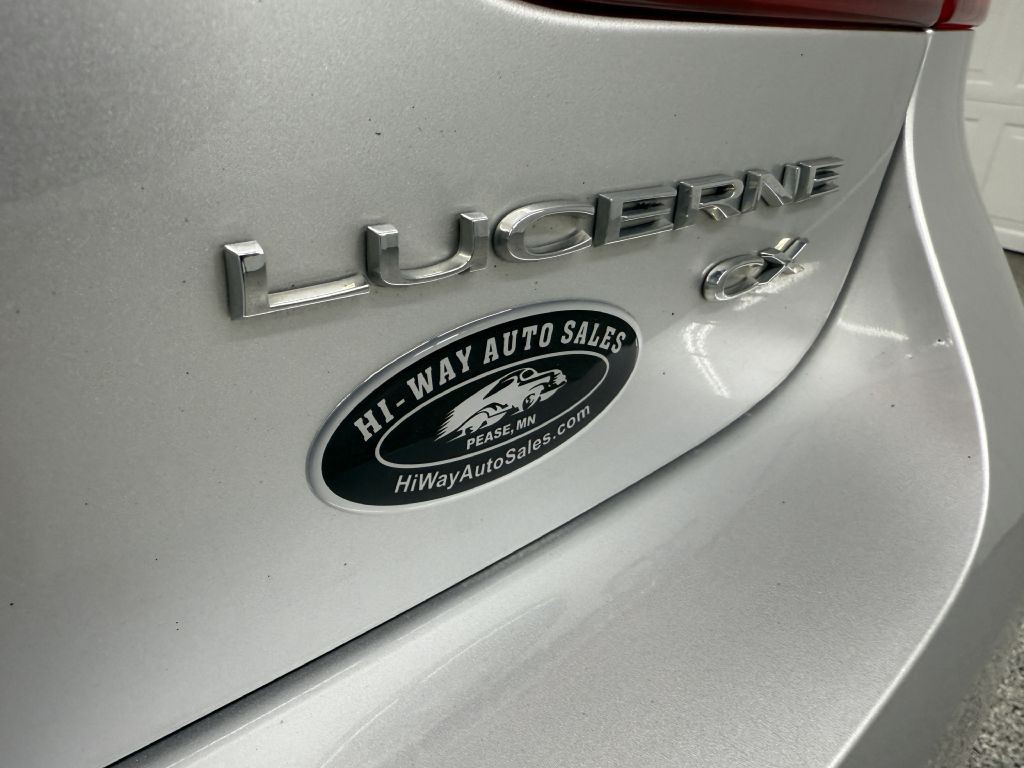 2009 Buick Lucerne Image 8