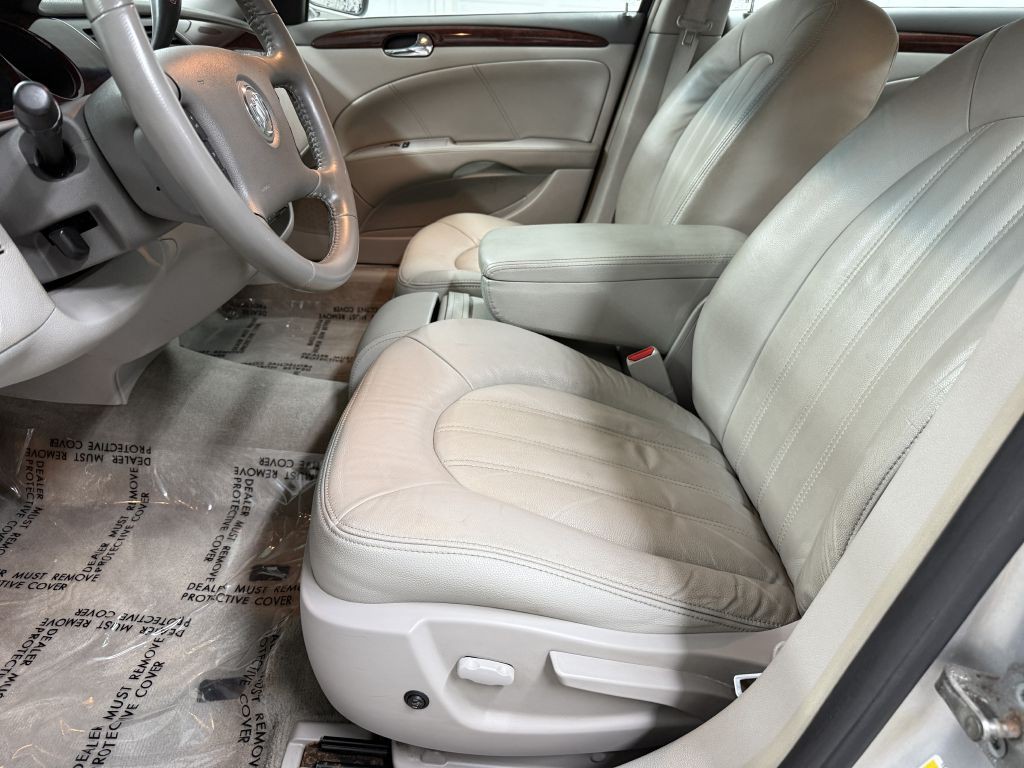 2009 Buick Lucerne Image 11