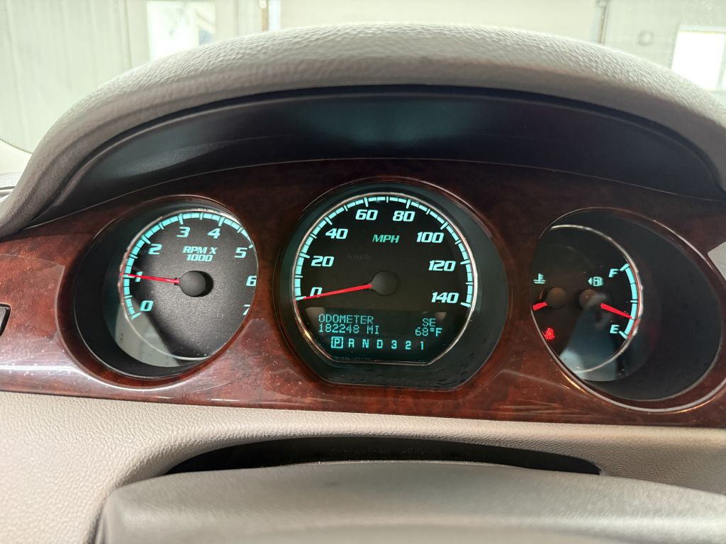 2009 Buick Lucerne Image 13