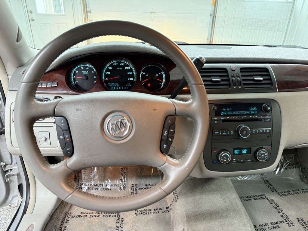 2009 Buick Lucerne Image 14
