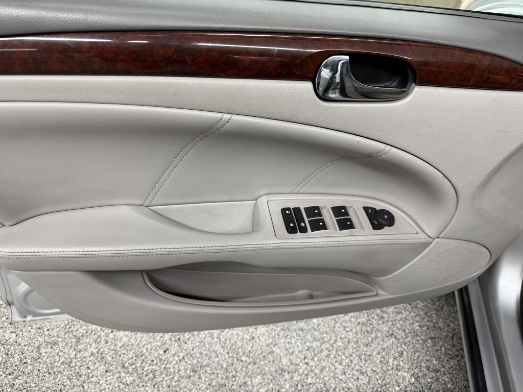 2009 Buick Lucerne Image 20