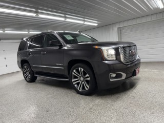Image for 2017 GMC Yukon Denali ID: 6831624