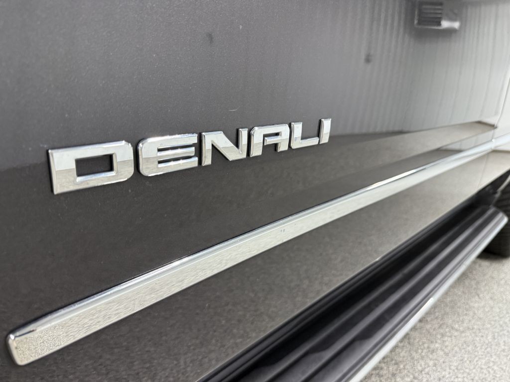 2017 GMC Yukon Image 7