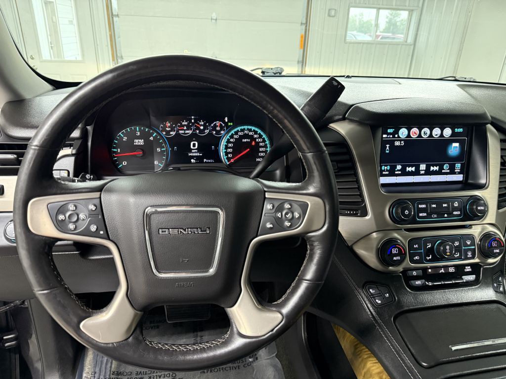 2017 GMC Yukon Image 13