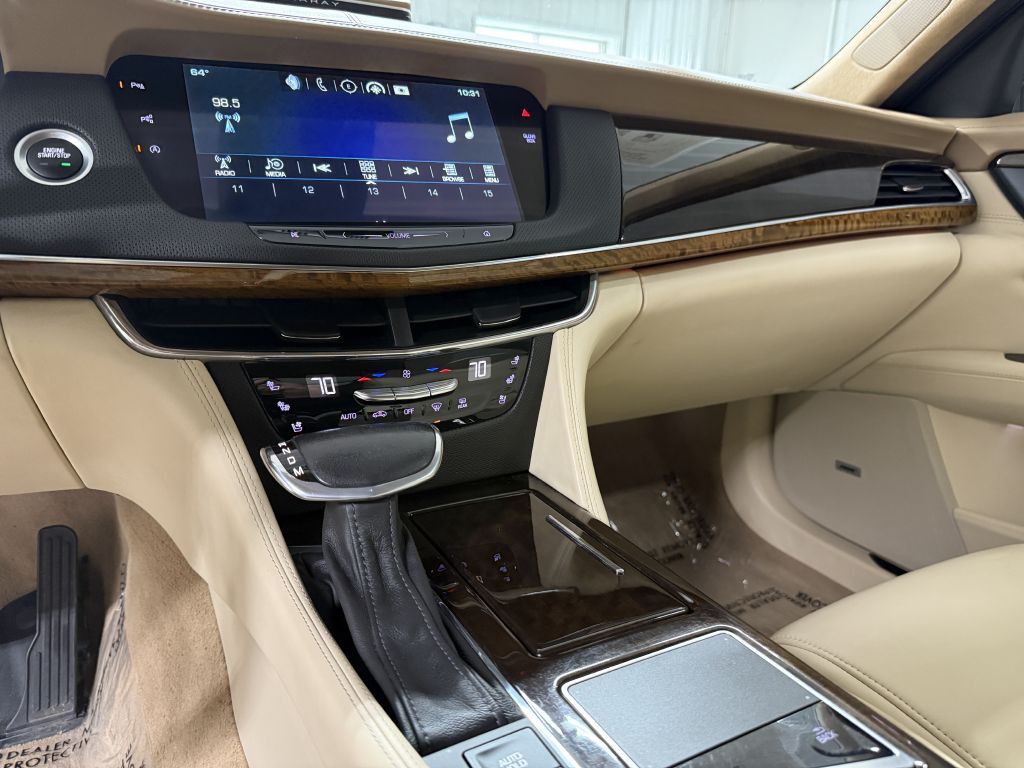 2018 Cadillac CT6 Image 17