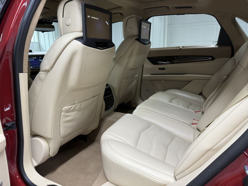 2018 Cadillac CT6 Image 24