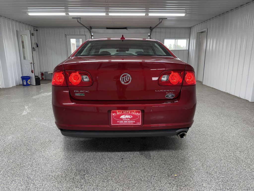 2010 Buick Lucerne Image 5