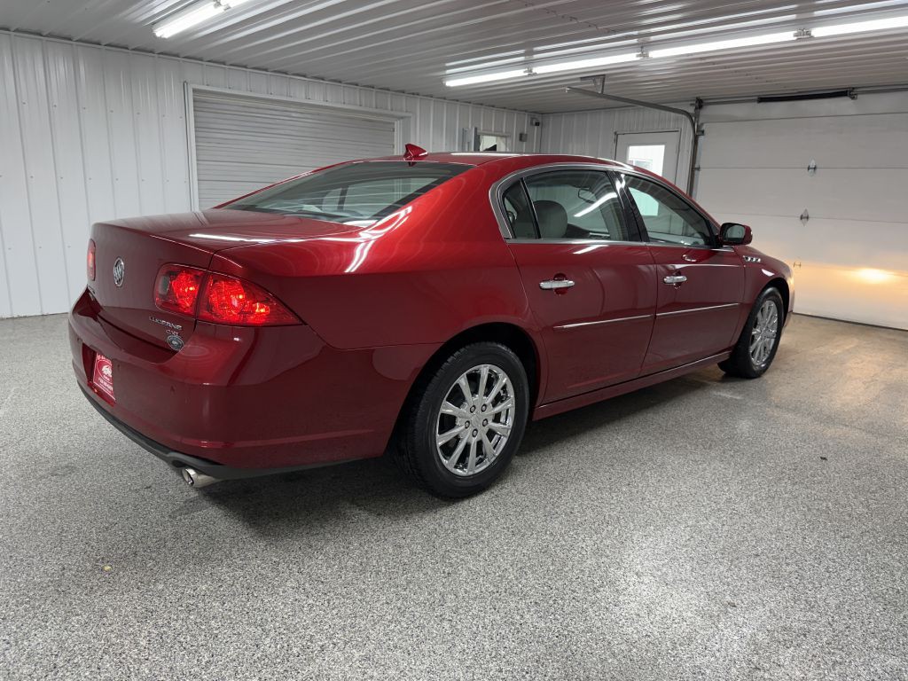 2010 Buick Lucerne Image 6