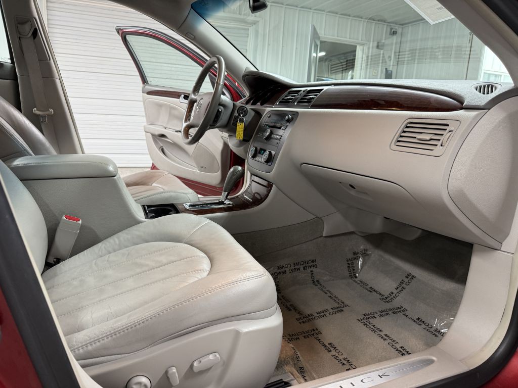 2010 Buick Lucerne Image 31