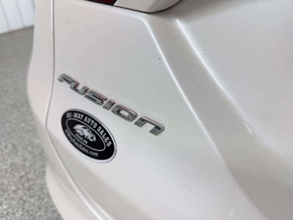 2016 Ford Fusion Image 7