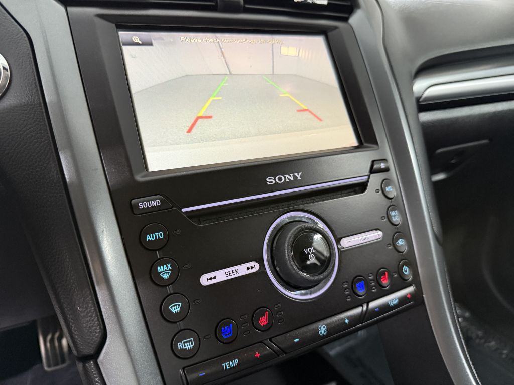 2016 Ford Fusion Image 19