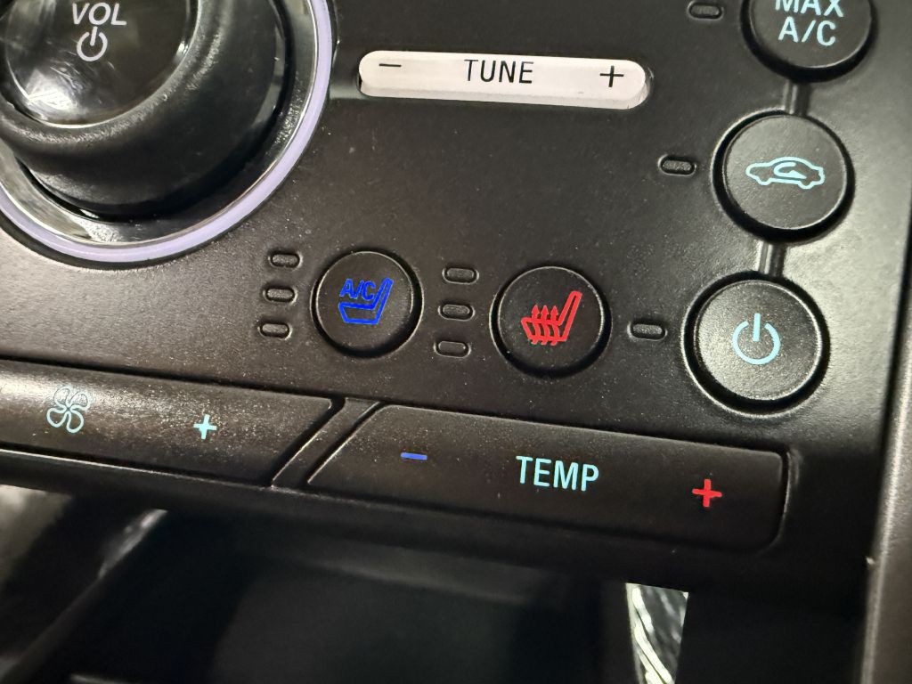2016 Ford Fusion Image 22