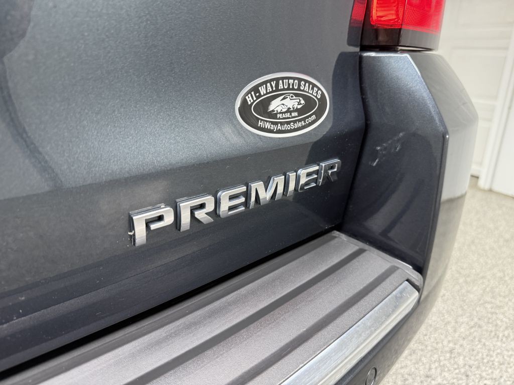 2019 Chevrolet Suburban Image 8