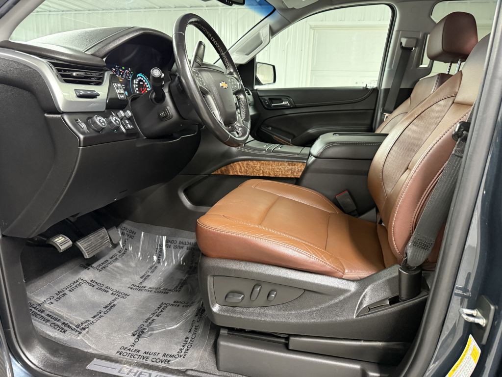 2019 Chevrolet Suburban Image 9