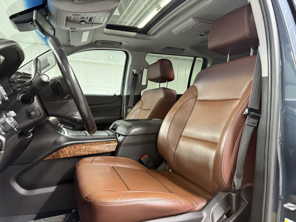 2019 Chevrolet Suburban Image 10