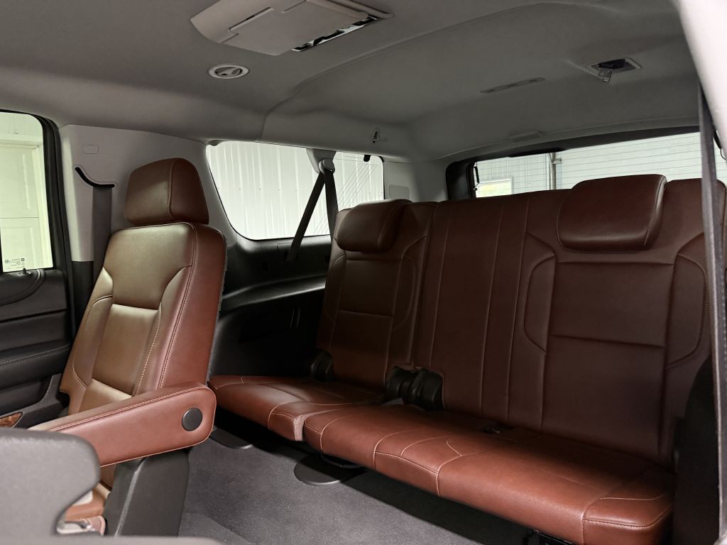 2019 Chevrolet Suburban Image 30