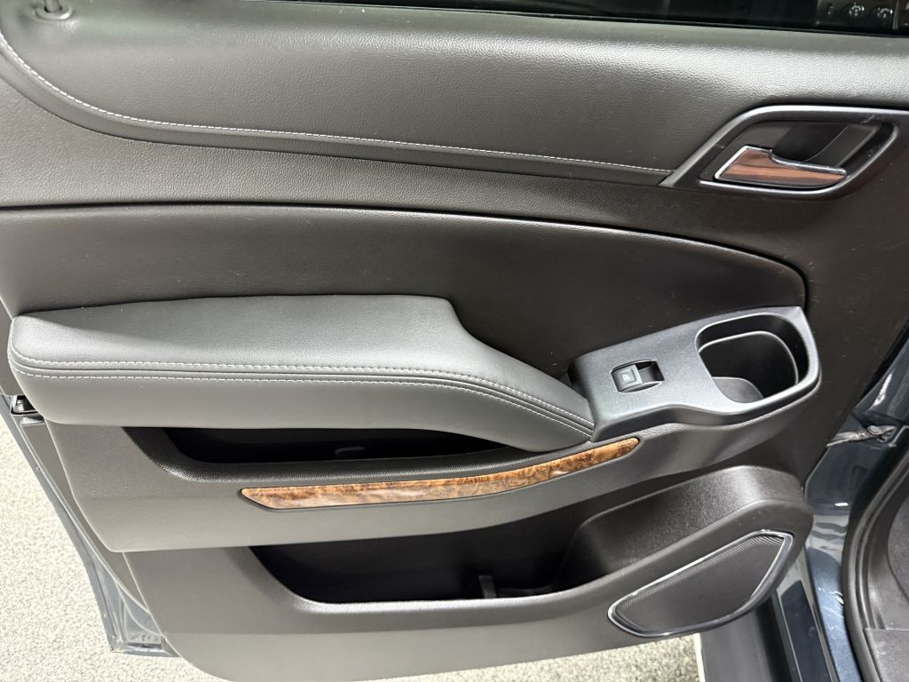 2019 Chevrolet Suburban Image 31