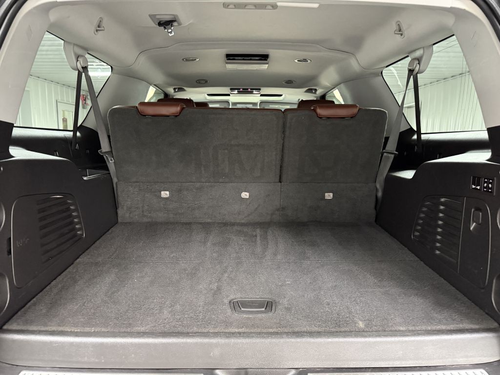 2019 Chevrolet Suburban Image 32