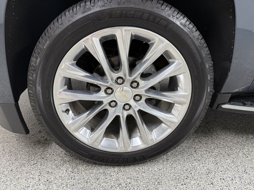 2019 Chevrolet Suburban Image 38
