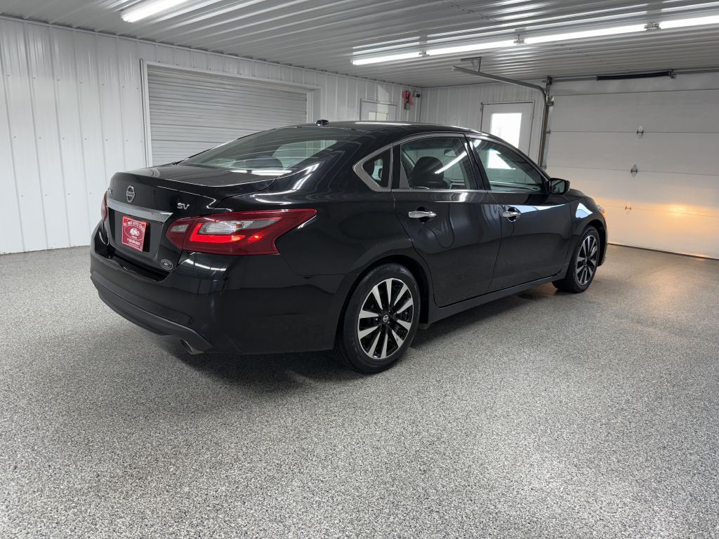 2018 Nissan Altima Image 6