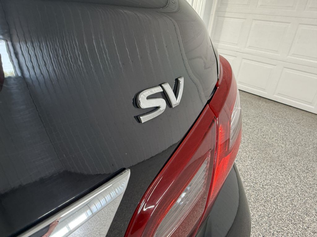 2018 Nissan Altima Image 8