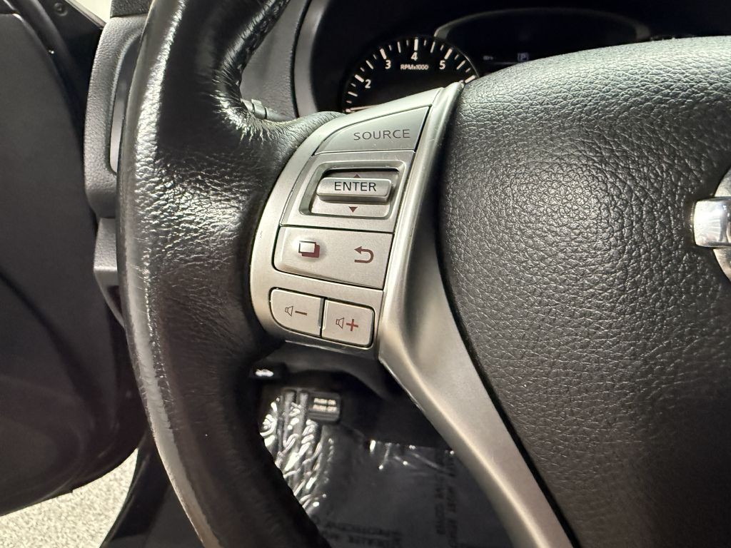 2018 Nissan Altima Image 15