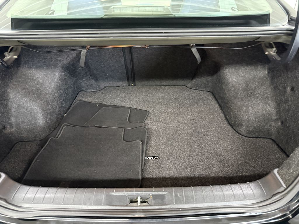 2018 Nissan Altima Image 25
