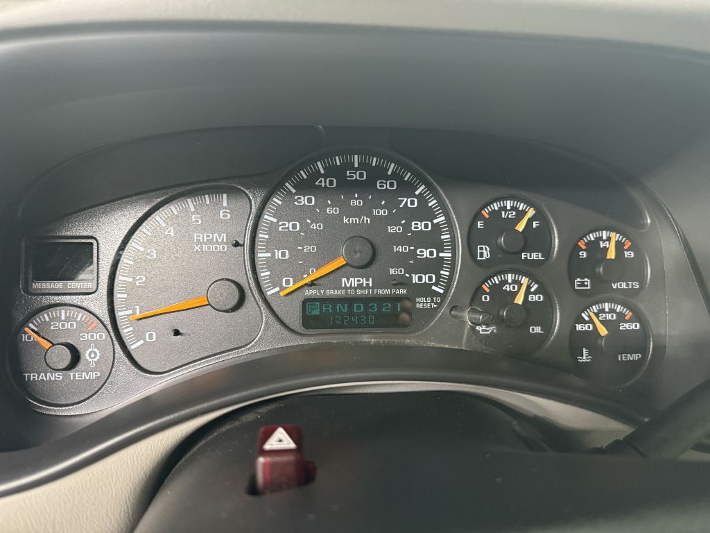 2001 GMC Yukon Image 15