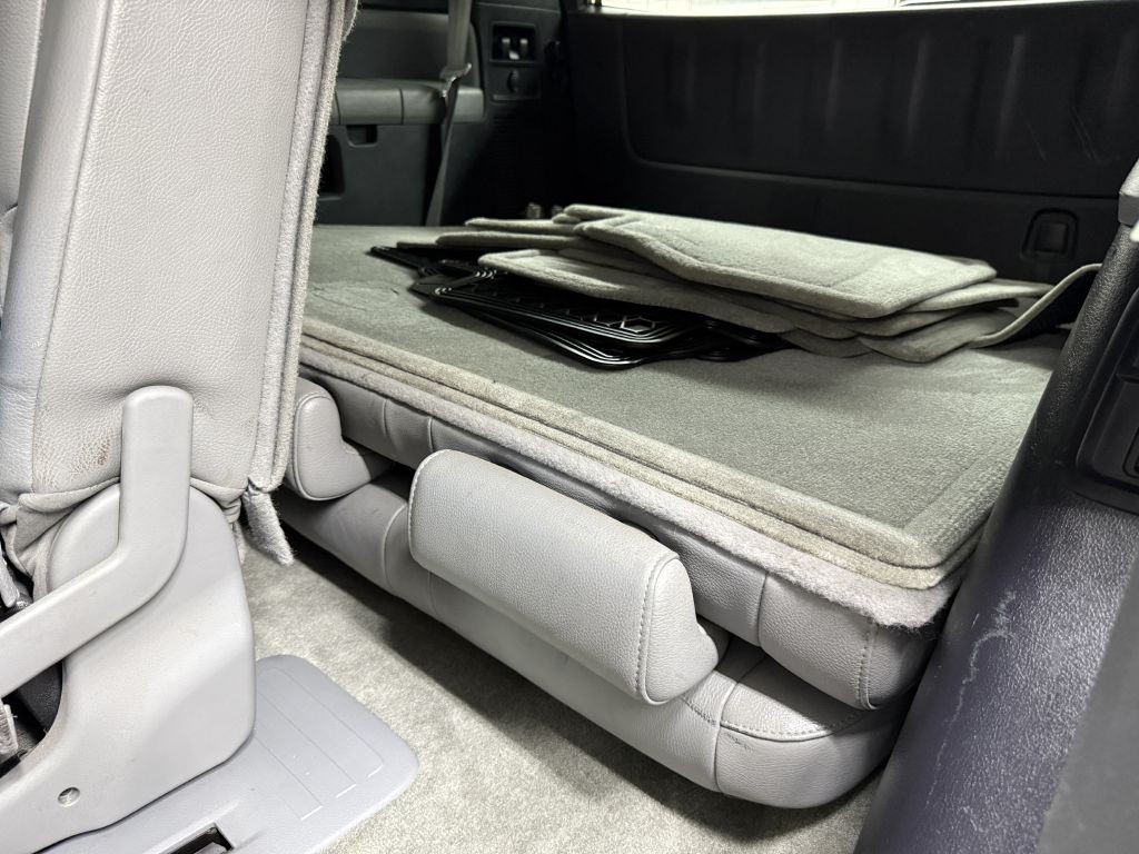 2011 Toyota Sequoia Image 29