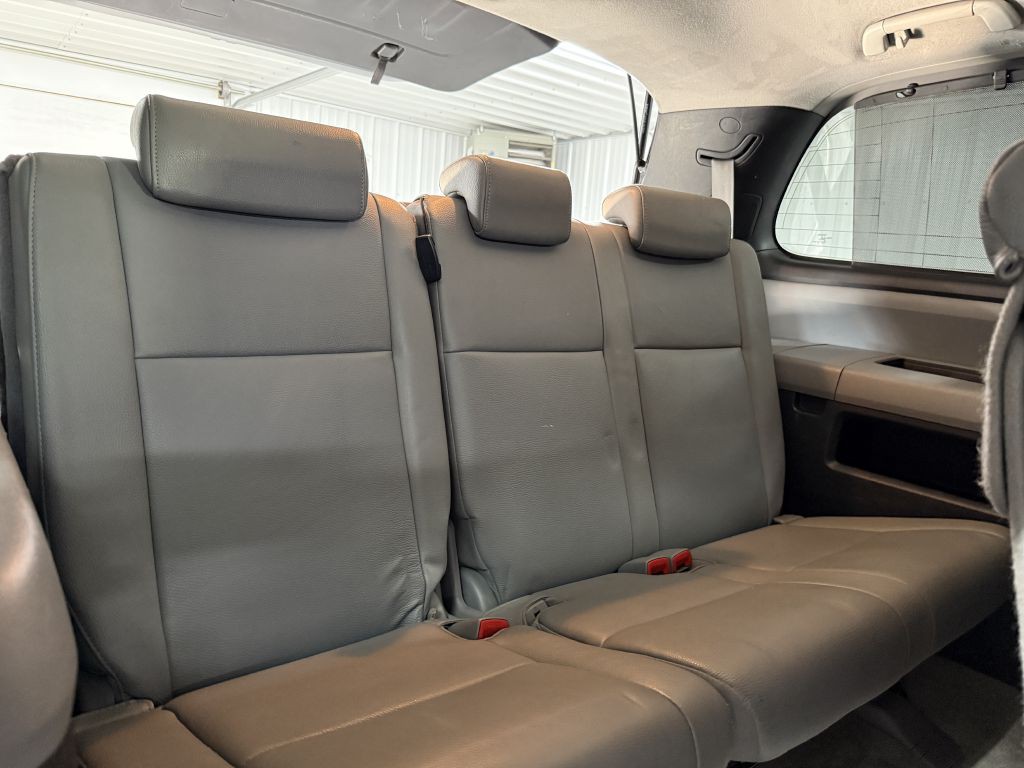 2011 Toyota Sequoia Image 36
