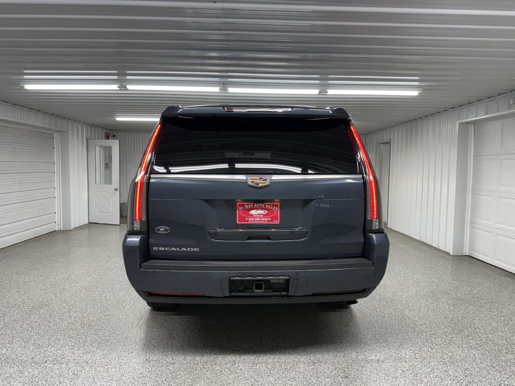 2019 Cadillac Escalade Image 5