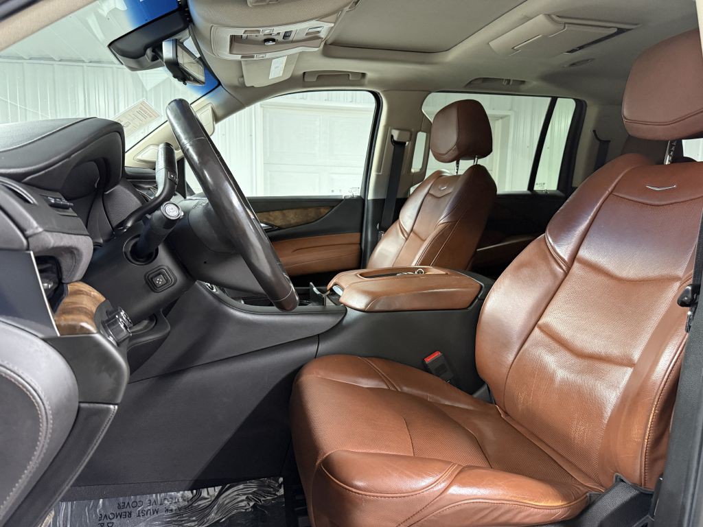 2019 Cadillac Escalade Image 10
