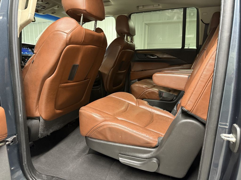 2019 Cadillac Escalade Image 25