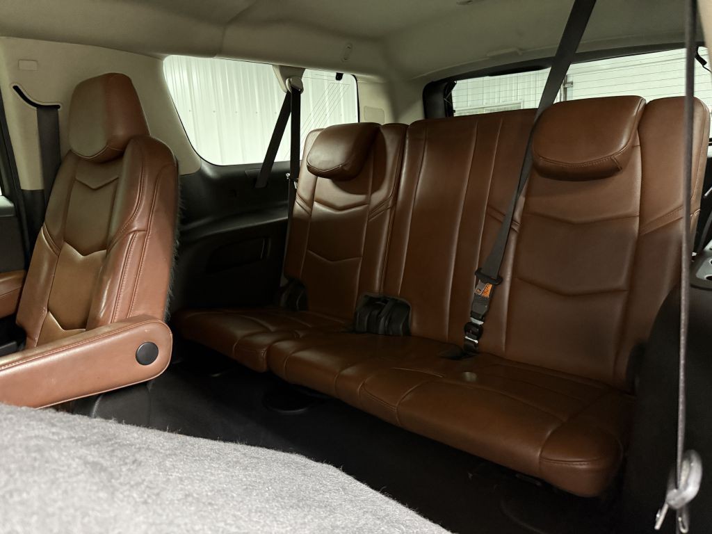 2019 Cadillac Escalade Image 28