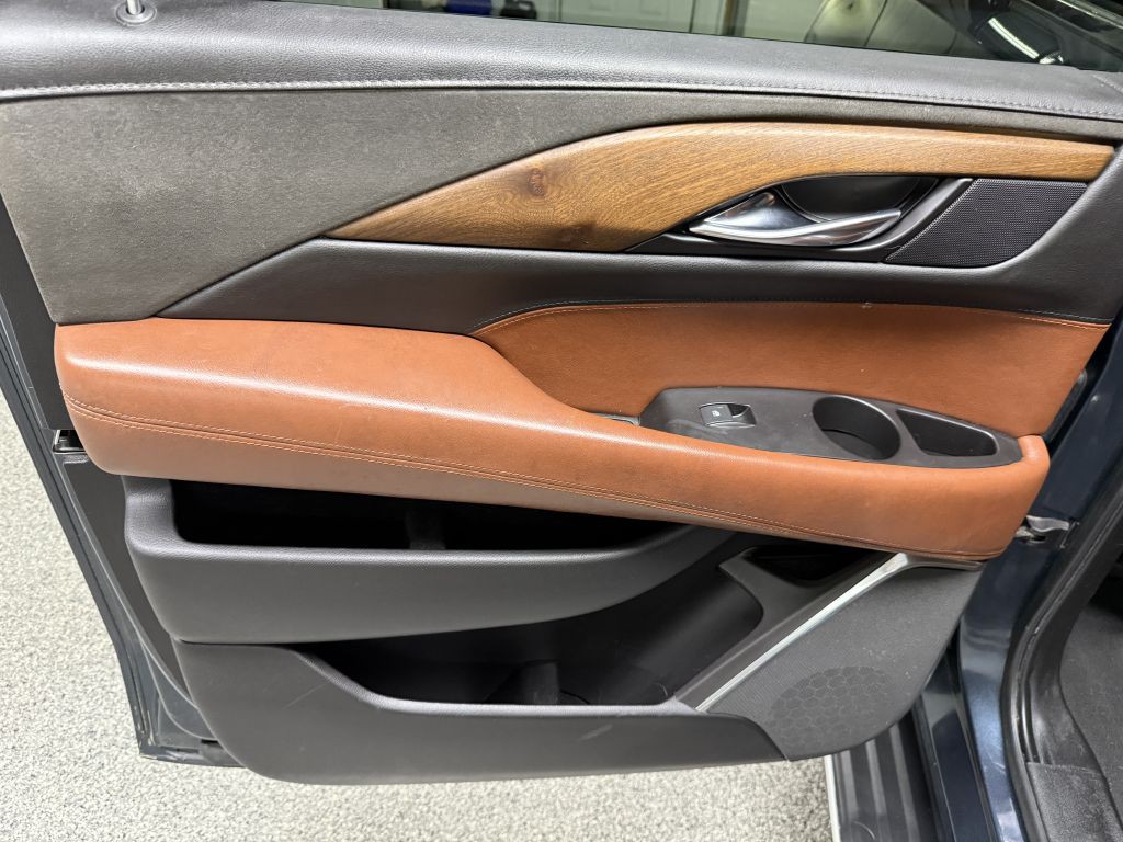 2019 Cadillac Escalade Image 29