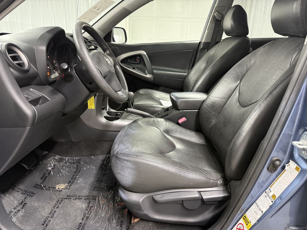 2007 Toyota Rav4 Image 11