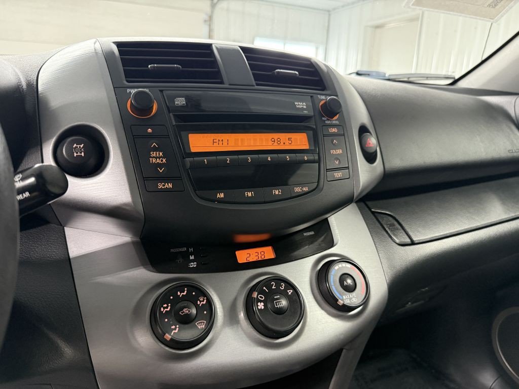 2007 Toyota Rav4 Image 16