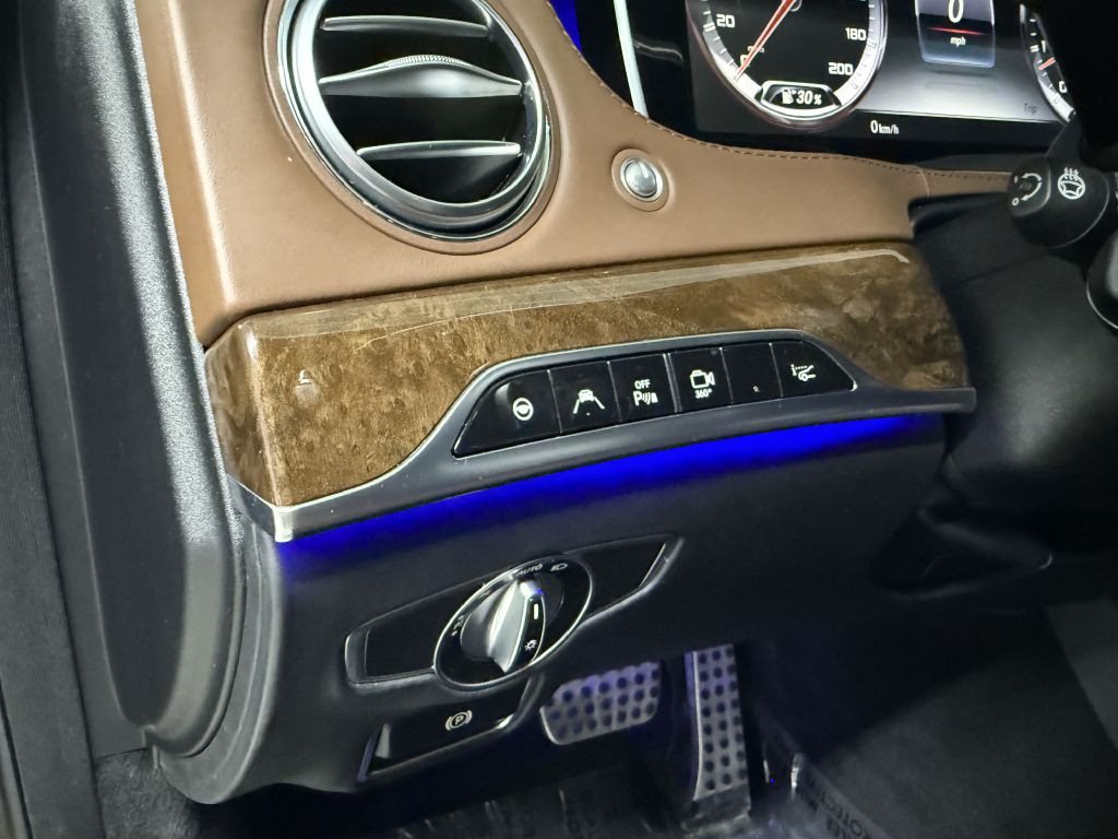 2016 Mercedes-Benz S-Class Image 13
