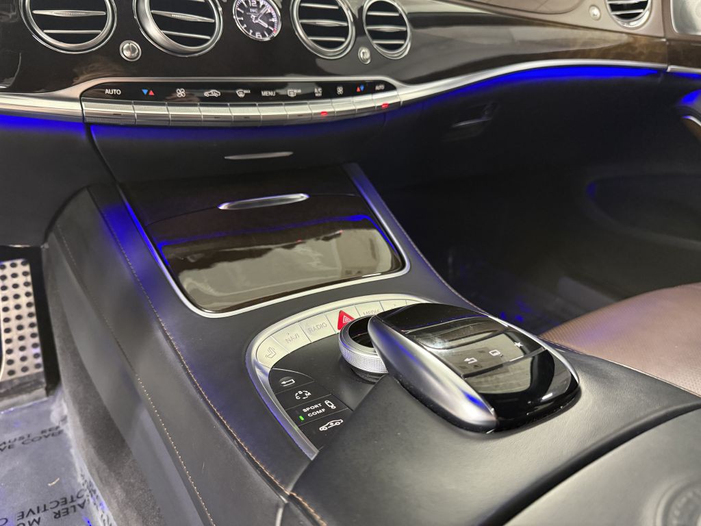 2016 Mercedes-Benz S-Class Image 18