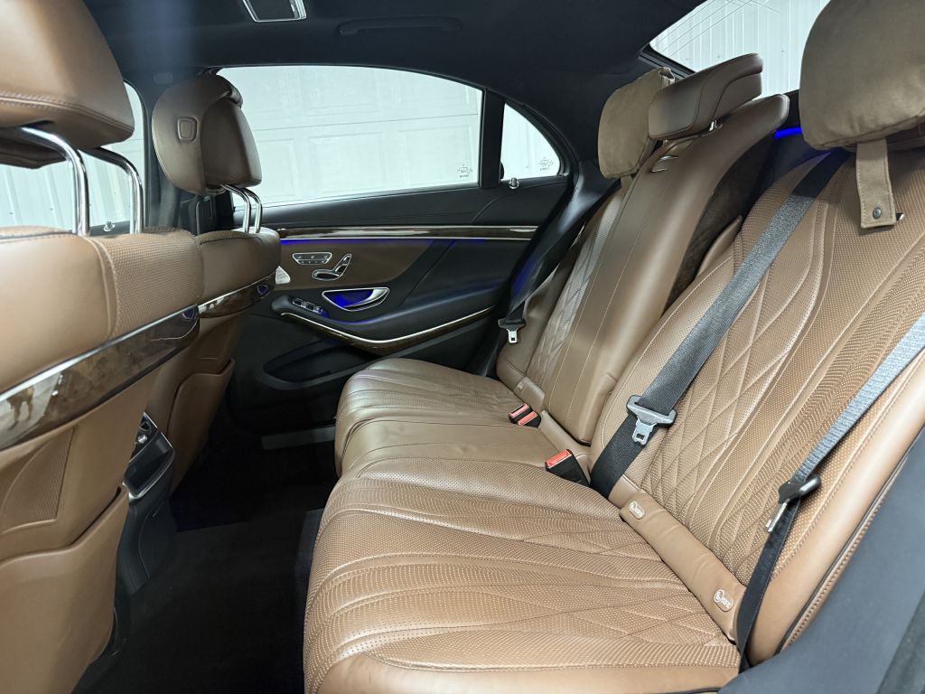 2016 Mercedes-Benz S-Class Image 30