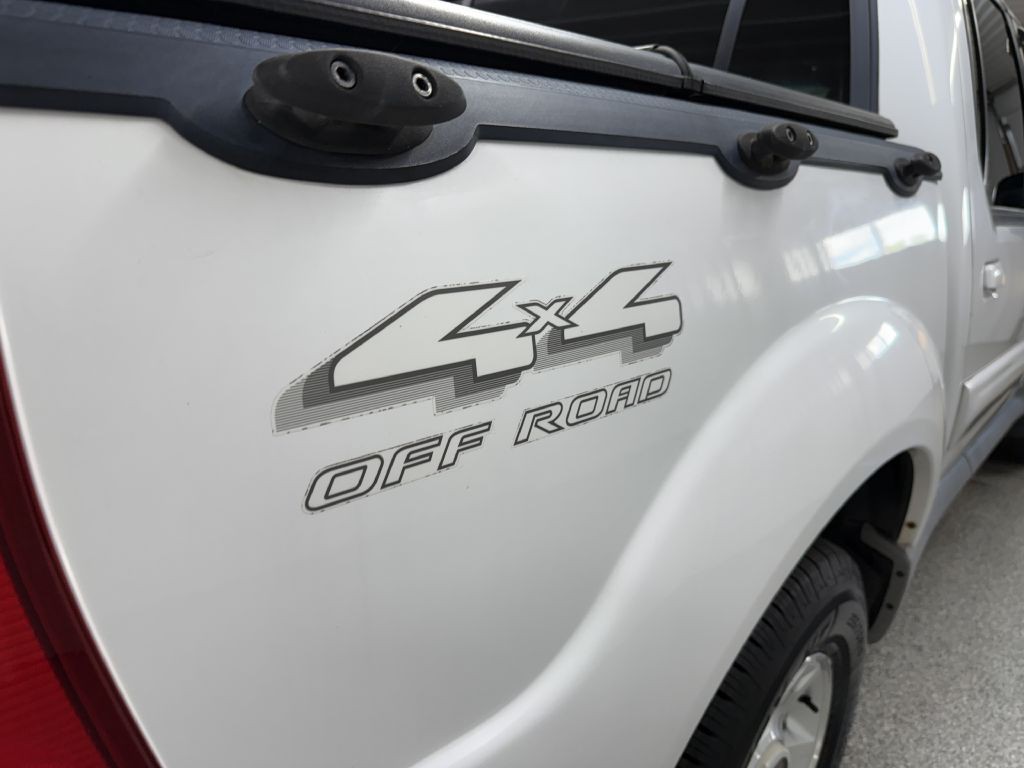 2001 Ford Explorer Image 7