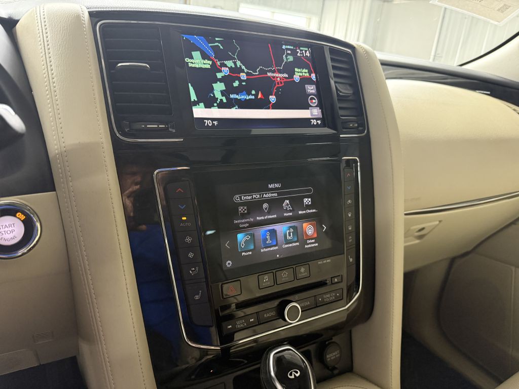 2021 INFINITI QX80 Image 18